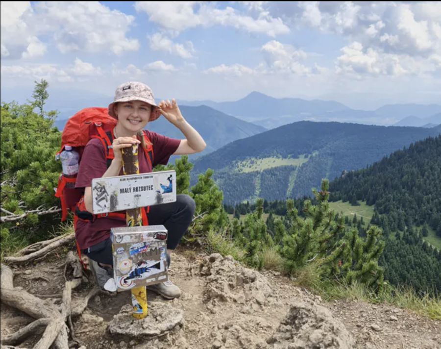 Як всі встигли відпочити за 7 днів проходячи кожен день по 25 км по гористій місцевості?